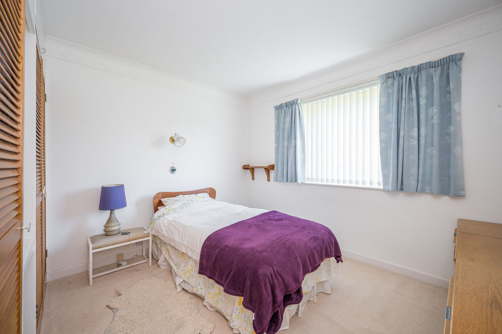 Bedroom- click for photo gallery